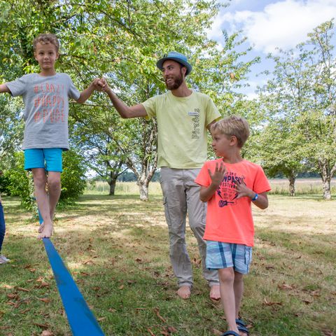 Tours Opérateurs et particuliers sur camping Domaine de Dugny - Funpass offert - Camping Loir-et-Cher - Image N°6