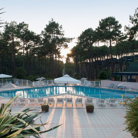 SOWELL - Domaine Les Cavales - Camping Gironde - Image N°6