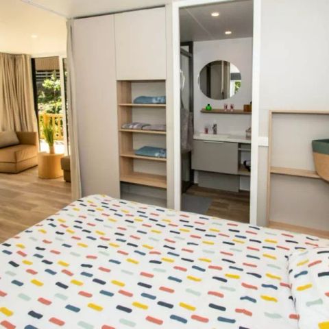 BUNGALOW 2 personnes - Cottage Evasion 2 Pièces Climatisé Spa Privatif