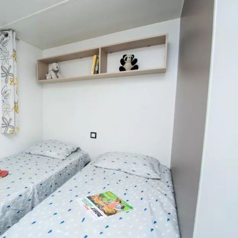 BUNGALOW 6 personnes - Cottage Romarin 4 Pièces 6 Personnes Climatisé Spa Privatif