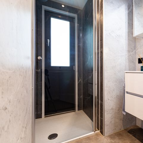 LODGE 4 personnes - Royal Eco Wellness (bain à remous)