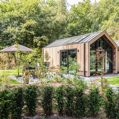 LODGE 6 personnes - Royal Eco Wellness (bain à remous)