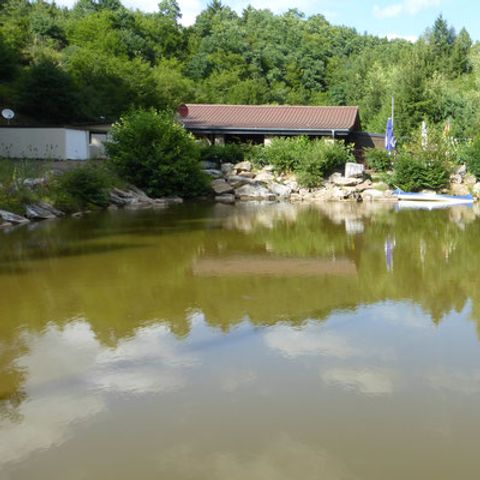 BUNGALOW 6 personnes - Au bord de l'étang