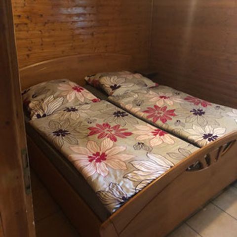 BUNGALOW 4 personnes - Au bord de l'étang