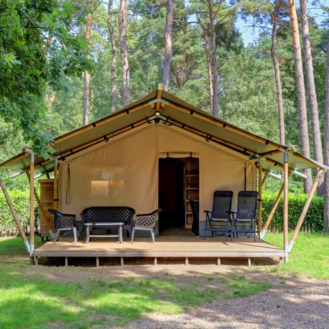 TENTE TOILE ET BOIS 4 personnes - y compris les installations sanitaires