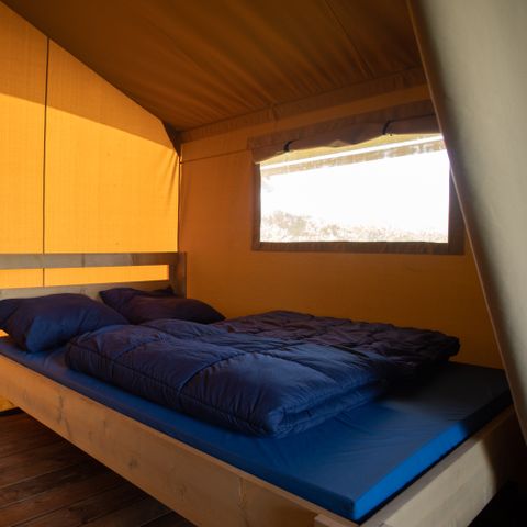 TENTE TOILE ET BOIS 6 personnes - Excellent Maaszicht