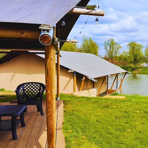 Tente en toile et en bois 6 personnes - Excellent Maaszicht