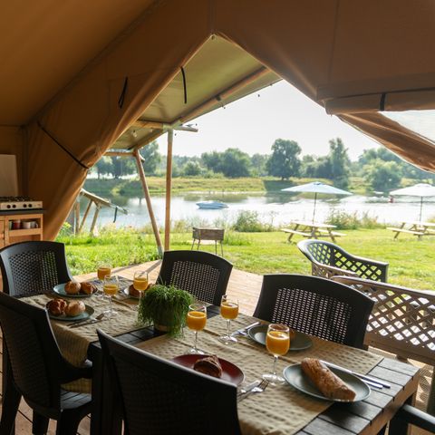 Tente en toile et en bois 6 personnes - Premium Maaszicht