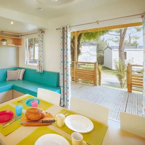 BUNGALOW 7 personnes - Salon Premium avec 3 chambres - cuisine extérieure