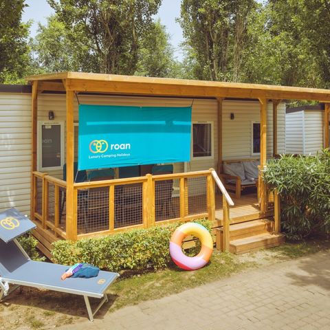 BUNGALOW 7 personnes - Salon Premium avec 3 chambres - cuisine extérieure