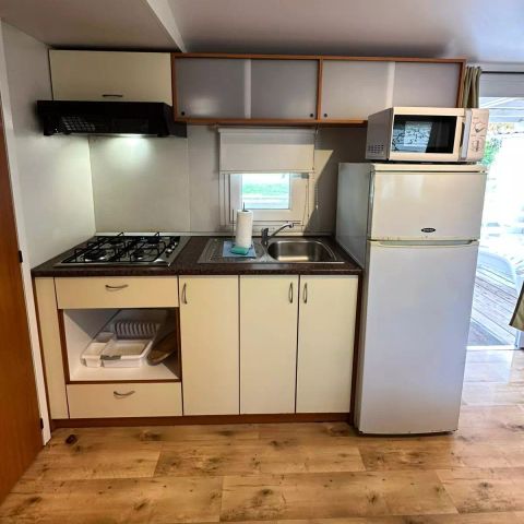 BUNGALOW 4 personnes - Mobil Home 3 Pièces 4 Personnes Climatisé + TV 24m²