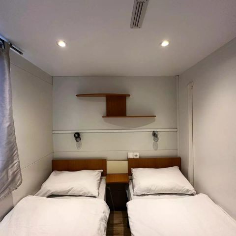 BUNGALOW 4 personnes - Mobil Home 3 Pièces 4 Personnes Climatisé + TV 32m²