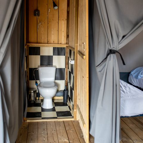 TENTE TOILE ET BOIS 4 personnes - Les Issambres