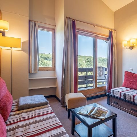 Appartement 8 personnes - 2 chambres - 1 coin - Nuit - Vue montagne