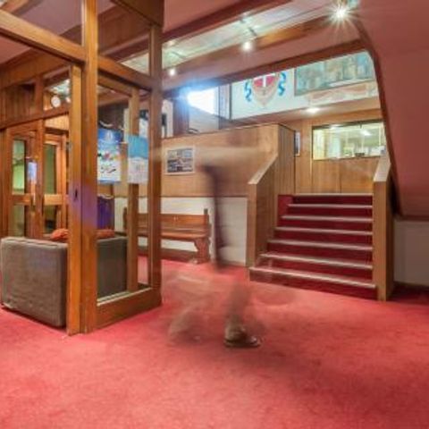 Pierre & Vacances Residence Les Chalets des Arolles - Camping Savoie - Image N°6