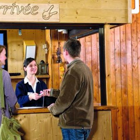 Pierre & Vacances Residence Les Chalets des Arolles - Camping Savoie - Image N°5