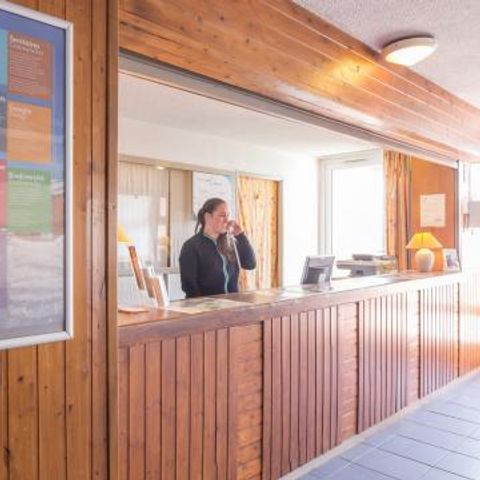 Pierre & Vacances Residence Les Horizons d'Huez - Camping Isère - Image N°2