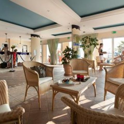 Pierre & Vacances Residence Les Rivages de Coudoulière - Camping Var - Image N°6