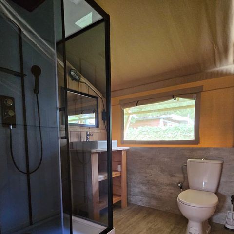 TENTE TOILE ET BOIS 4 personnes - Camping Vallee de L'Our - Tente Safari 4 personnes avec sanitaires