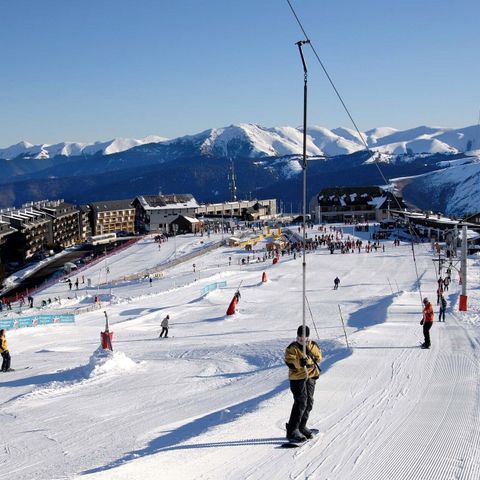 APPARTEMENT 8 personnes - (max 6 adultes) St. Lary Soulan