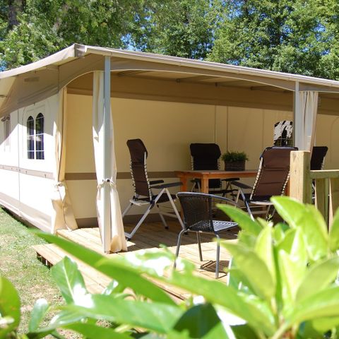 Tente en toile et en bois 8 personnes - Tente Glamping Cahors