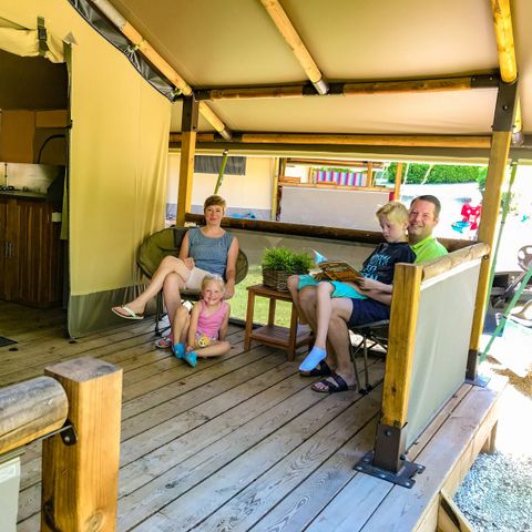 Tente en toile et en bois 5 personnes - Lodgetent Gourdon