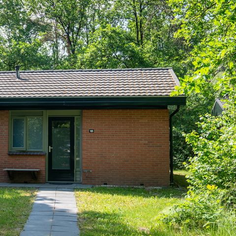 BUNGALOW 2 personnes - 2L