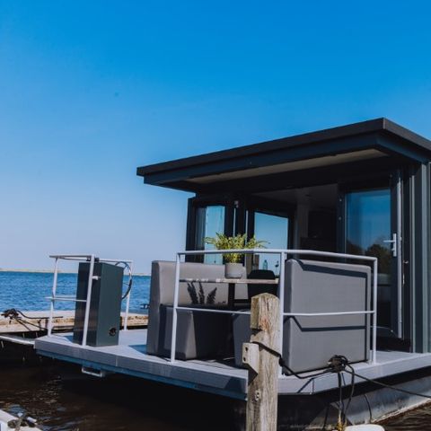 HÉBERGEMENT INSOLITE 4 personnes - Port +