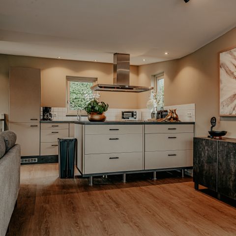 HÉBERGEMENT INSOLITE 6 personnes - Bateau-logement De Woude