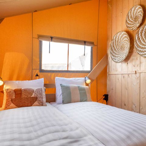 Tente en toile et en bois 6 personnes - Joueur de flûte