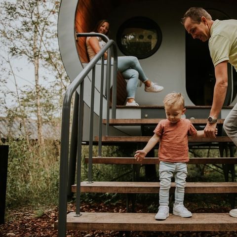 HÉBERGEMENT INSOLITE 4 personnes - Maison dans les arbres Skycabin Creeper