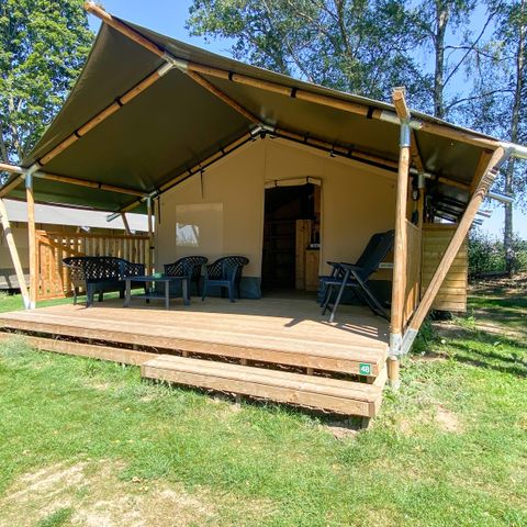 Tente en toile et en bois 6 personnes - y compris les installations sanitaires