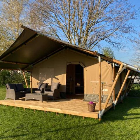 TENTE TOILE ET BOIS 4 personnes