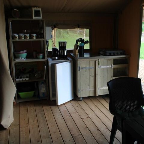 TENTE TOILE ET BOIS 4 personnes