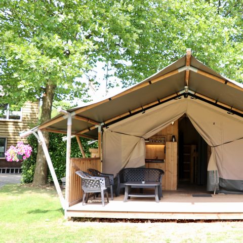 Tente en toile et en bois 5 personnes - y compris les installations sanitaires