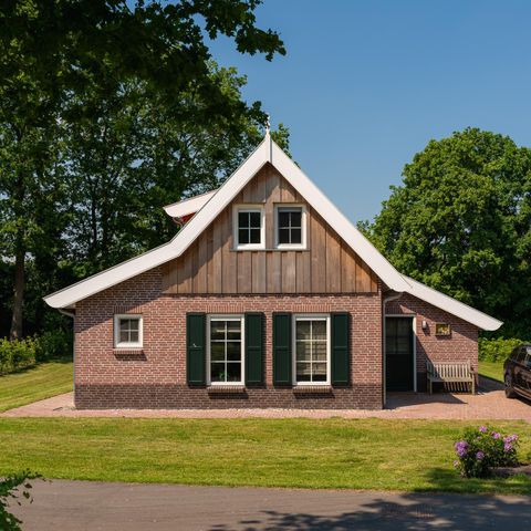 MAISON 6 personnes - La mésange bleue