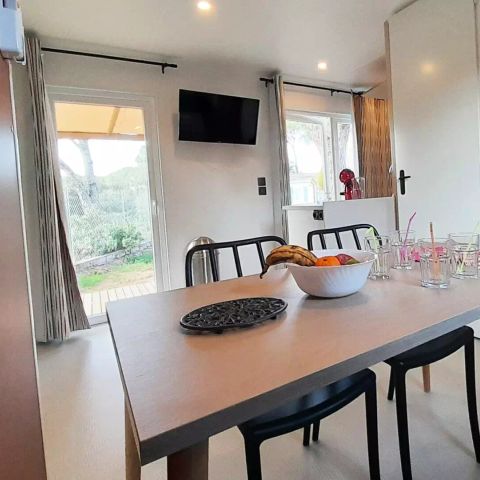 BUNGALOW 6 personnes - Colorado Standard 3 Pièces 4/6 Personnes Climatisé + TV
