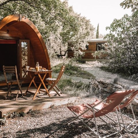 HÉBERGEMENT INSOLITE 2 personnes - Le POD : la cabane 100 % nature / avec petit déjeuner / 2 pers inclus / Spa privatif en option