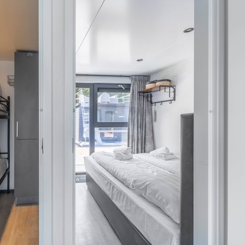 Lodge 6 personnes - Péniche au bord de l'eau