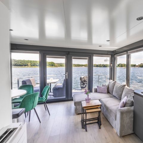 Lodge 6 personnes - Péniche au bord de l'eau