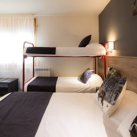 Chambre 4 personnes - Quadruple