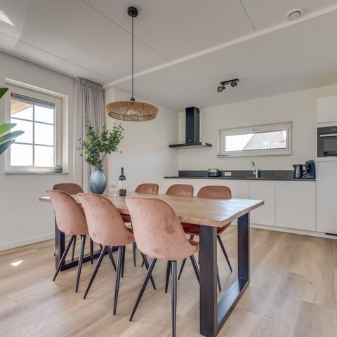 VILLA 6 personnes - Villa Marseille avec bain à remous et sauna à barils