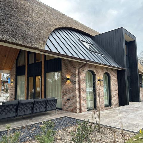 VILLA 12 personnes - Villa à la ferme avec piscine intérieure et bien-être