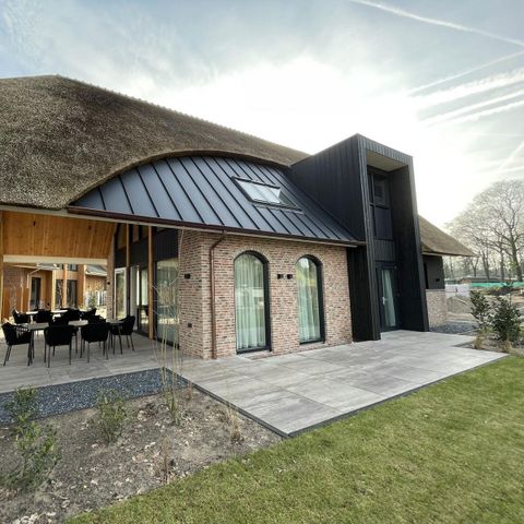 VILLA 12 personnes - Villa à la ferme avec piscine intérieure et bien-être