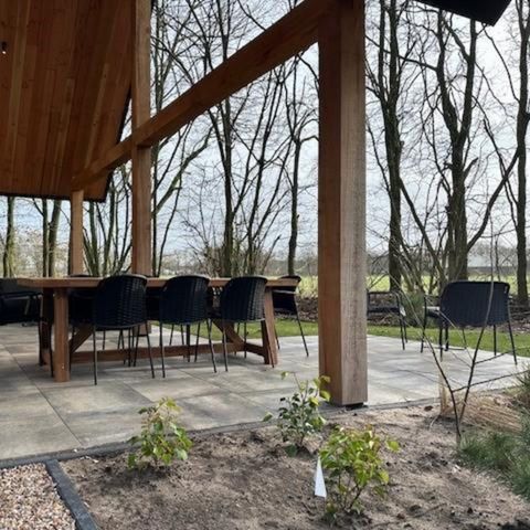 VILLA 6 personnes - Villa forestière avec bain à remous