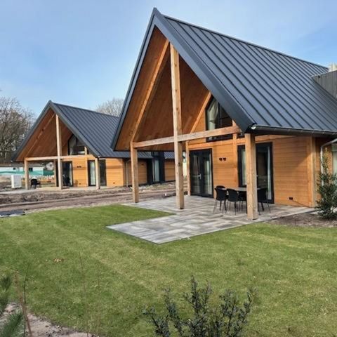 VILLA 6 personnes - Villa forestière avec bain à remous