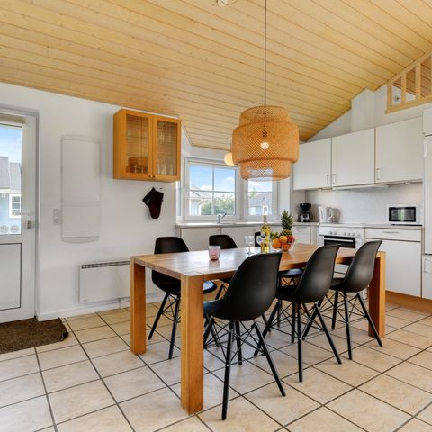 APPARTEMENT 8 personnes - 6B1 (max. 6 adultes)