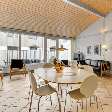 BUNGALOW 8 personnes - 6B3 (max 6 adultes + 2 enfants)