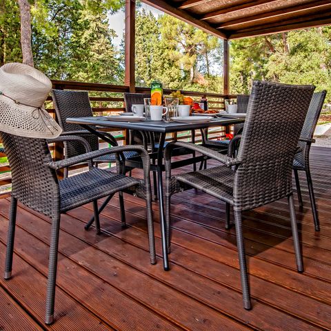 Mobilhome 4 personnes - Comfort XL | 2 Ch. | 4 Pers. | Terrasse surélevée | 2 SDB | Clim. | TV