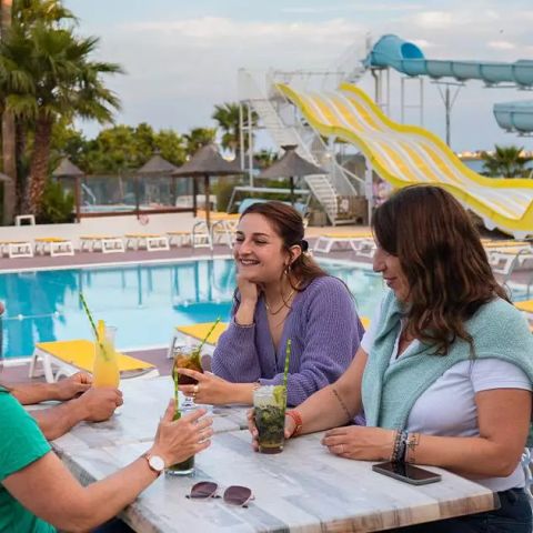 Tours Opérateurs et particuluers sur camping Le Lac des Rêves Funpass offert - Camping Hérault - Image N°4